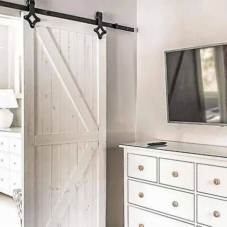 בית נופש In With Wifi *